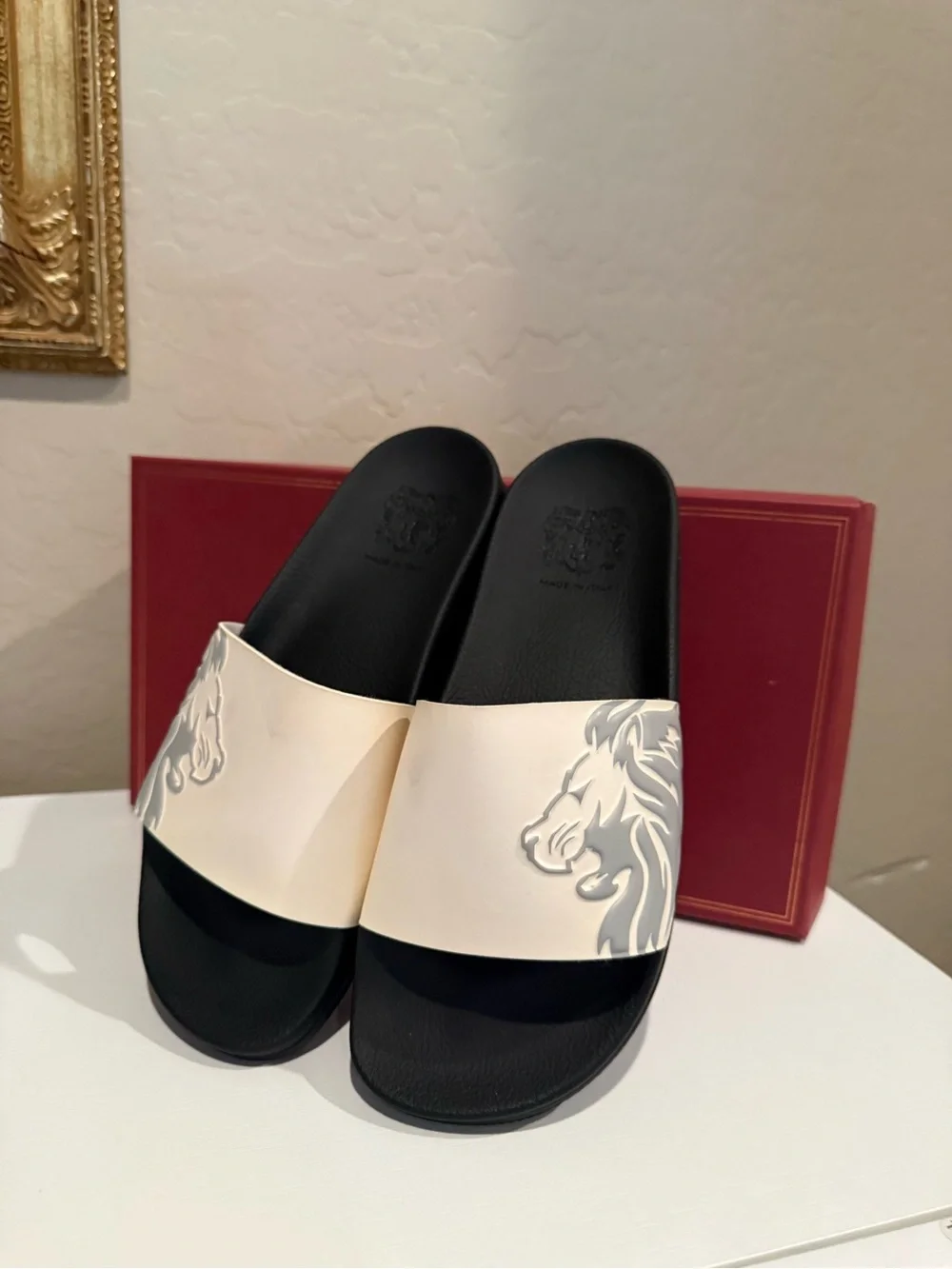 Bruno Magli Men's Messe Lion Head Slide Sandal mens size 9 NWT